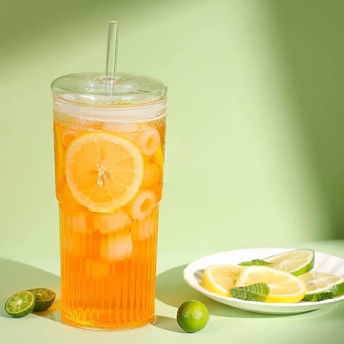 Glass Tumbler with Lid and Straw 20oz T780141